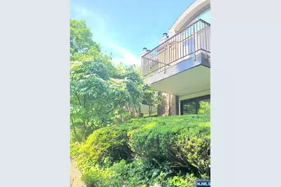 10 Peabody Court 1010 #1010, Teaneck Township, NJ 07666 - Photo 23