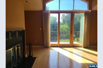 10 Peabody Court 1010 #1010, Teaneck Township, NJ 07666 - Photo 7