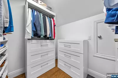 461 Arthur Terrace, Paramus, NJ 07652 - Photo 15