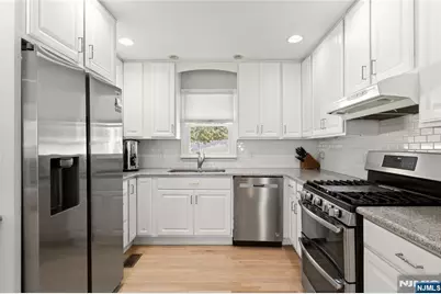 132 Cresthill Avenue, Clifton, NJ 07012 - Photo 7