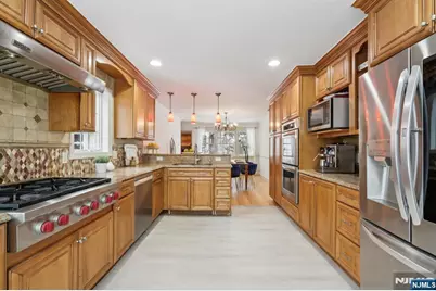 355 Kensington Drive, Ridgewood, NJ 07450 - Photo 13