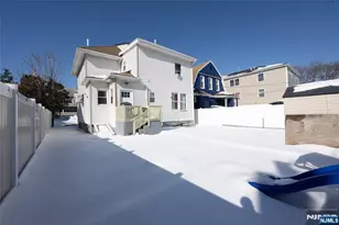 32 Newfield St, East Orange, NJ 07017 - Photo 3