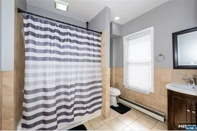 32 Newfield Street, East Orange, NJ 07017 - Photo 23