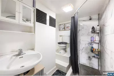 32 Newfield Street, East Orange, NJ 07017 - Photo 25