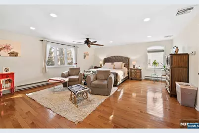 951 Darien Terrace, Teaneck Township, NJ 07666 - Photo 33