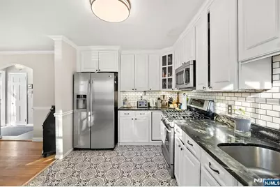 951 Darien Terrace, Teaneck Township, NJ 07666 - Photo 15