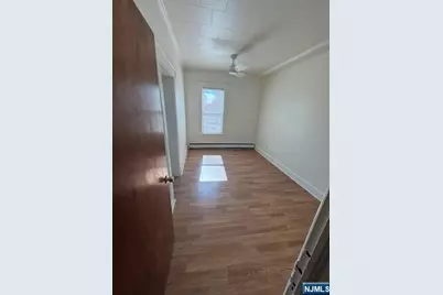 634 River Drive 2 #2, Garfield, NJ 07026 - Photo 5