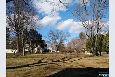 75 Colgate Avenue 1 #1, Paramus, NJ 07652 - Photo 25