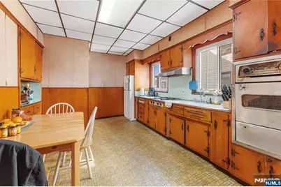 759 Parker Street, Newark, NJ 07104 - Photo 11