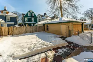 759 Parker St, Newark, NJ 07104 - Photo 27