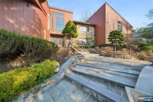 93 Jackson Dr, Cresskill, NJ 07626 - Photo 1