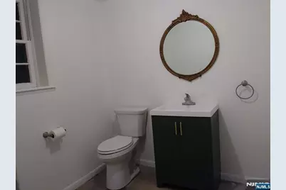 75 Colgate Avenue 2 #2, Paramus, NJ 07652 - Photo 17