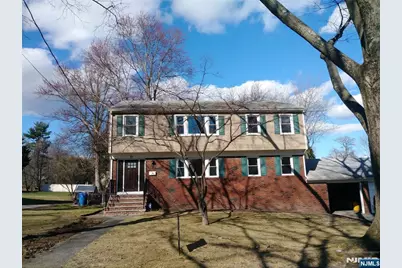 75 Colgate Avenue 2 #2, Paramus, NJ 07652 - Photo 1