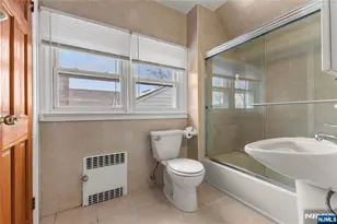 649 Ogden Ave, Teaneck Township, NJ 07666 - Photo 15