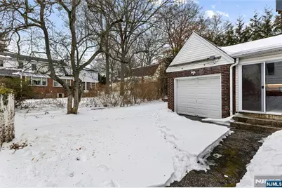 649 Ogden Avenue, Teaneck Township, NJ 07666 - Photo 21