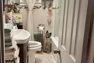 53 Donor Ave, Elmwood Park, NJ 07407 - Photo 5