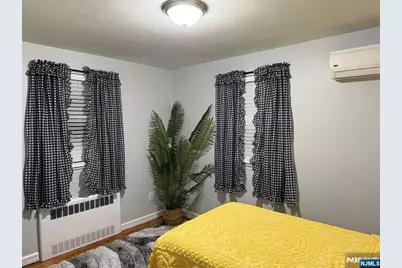 53 Donor Avenue, Elmwood Park, NJ 07407 - Photo 9