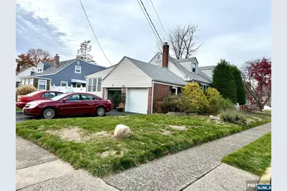 53 Donor Avenue, Elmwood Park, NJ 07407 - Photo 5