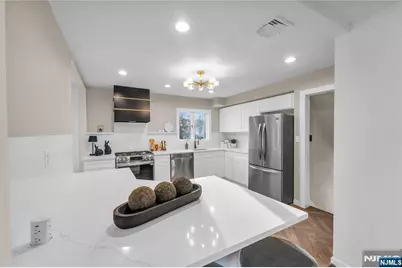 1011 Washington Avenue, Old Tappan, NJ 07675 - Photo 9