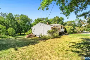 1011 Washington Ave, Old Tappan, NJ 07675 - Photo 33