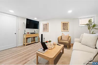 33-35 Mapes Avenue, Newark, NJ 07112 - Photo 21