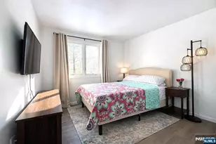 8 Dogwood Cir, Flemington, NJ 08822 - Photo 17