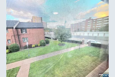 2163B N Central Road B #B, Fort Lee, NJ 07024 - Photo 11