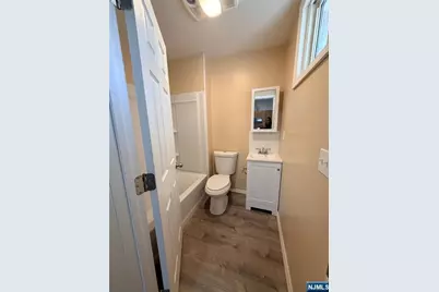 44 Hecker Street 1 #1, Newark, NJ 07103 - Photo 3