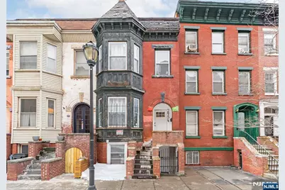 295 Dr Martin Luther King Jr Boulevard, Newark, NJ 07102 - Photo 13