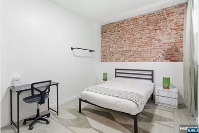 295 Dr Martin Luther King Jr Boulevard, Newark, NJ 07102 - Photo 9