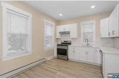 87 Paterson Avenue 2 #2, Wallington, NJ 07057 - Photo 11