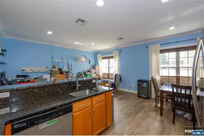 604 Avenue A 104 #104, Bayonne, NJ 07002 - Photo 7