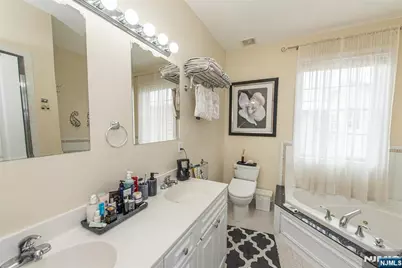 604 Avenue A 104 #104, Bayonne, NJ 07002 - Photo 13