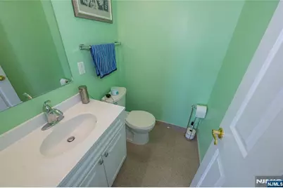604 Avenue A 104 #104, Bayonne, NJ 07002 - Photo 29