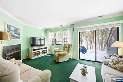 41 Lexington Lane F #F, West Milford, NJ 07480 - Photo 3