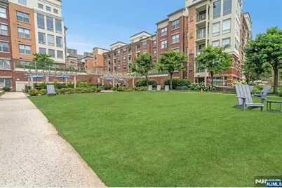 26 Ave At Port Imperial 112 #112, West New York, NJ 07093 - Photo 31