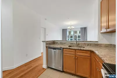 26 Ave At Port Imperial 112 #112, West New York, NJ 07093 - Photo 5