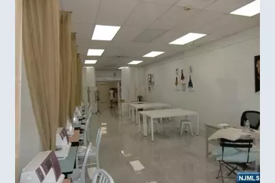 11 E Palisade Avenue, Englewood, NJ 07631 - Photo 9