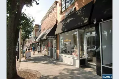 11 E Palisade Avenue, Englewood, NJ 07631 - Photo 5