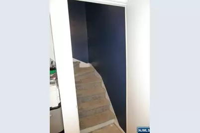 11 E Palisade Avenue, Englewood, NJ 07631 - Photo 19