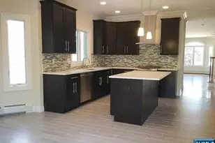 358 Tom Hunter Rd, Fort Lee, NJ 07024 - Photo 3