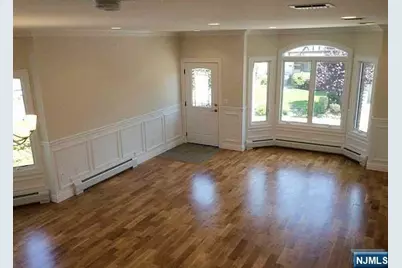 358 Tom Hunter Road, Fort Lee, NJ 07024 - Photo 5