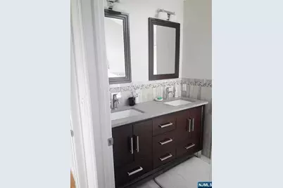 358 Tom Hunter Road, Fort Lee, NJ 07024 - Photo 9