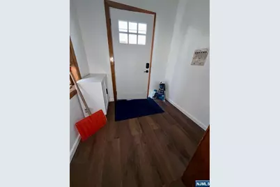 238 Columbus Place 2nd Fl #2ND FL, Cliffside Park, NJ 07010 - Photo 17