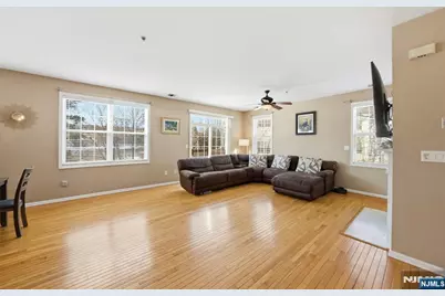 154 George Russell, Clifton, NJ 07013 - Photo 5