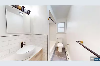 40 Howard Street, Bloomfield, NJ 07003 - Photo 11