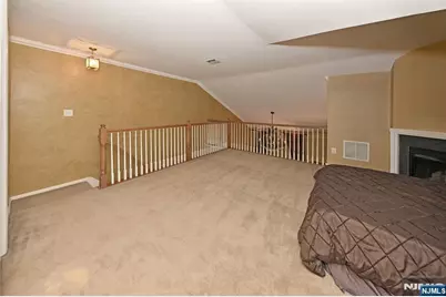 175 Rochelle Avenue 301 #301, Rochelle Park Township, NJ 07662 - Photo 17
