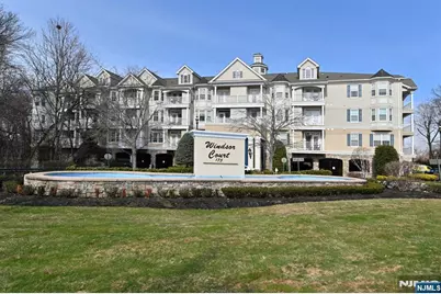 175 Rochelle Avenue 301 #301, Rochelle Park Township, NJ 07662 - Photo 1