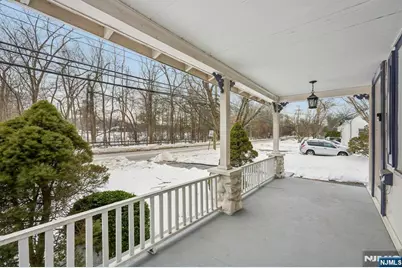 373 Crescent Avenue, Allendale, NJ 07401 - Photo 5