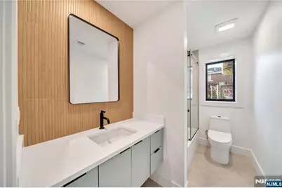 267 13th Street, Palisades Park, NJ 07650 - Photo 31
